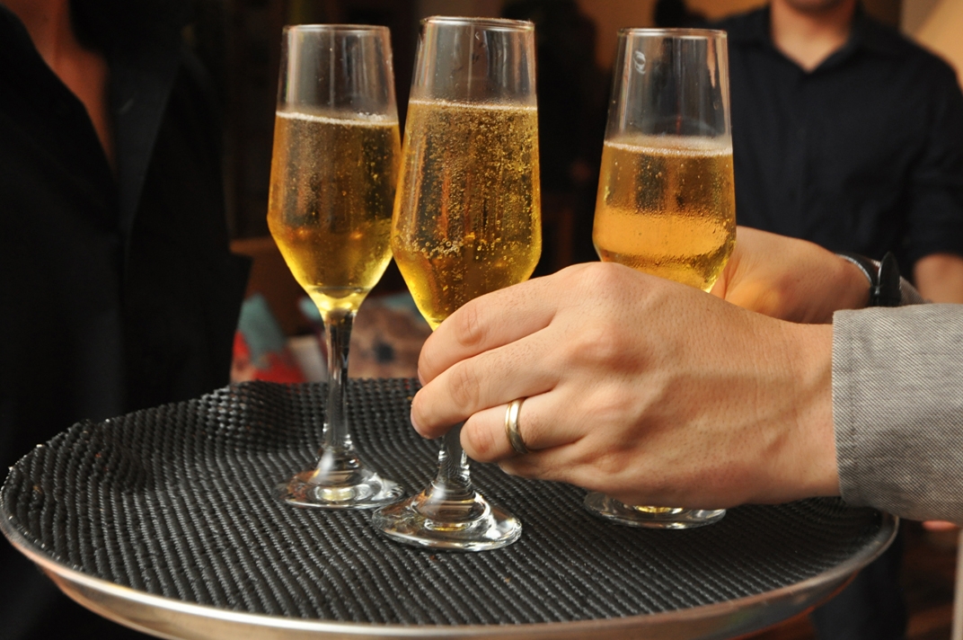 Mac Natal oferece Happy Hour