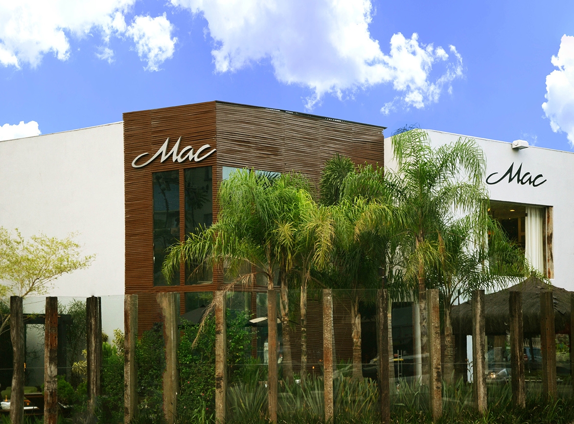 Mac S&atilde;o Paulo lan&ccedil;a Vitrines